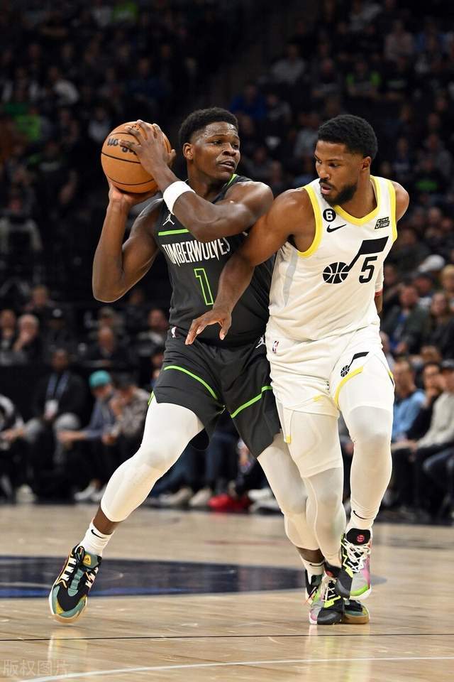 九游娱乐关键时刻上海久事调整名单以备CBA常规赛布莱顿围绕亚冠再遭质疑，网友：犹他爵士窗口期官宣签约的简单介绍